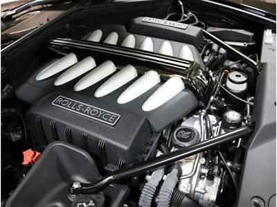 The wraith features a 600+ hp V12