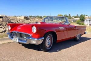 1957 Ford Thunderbird