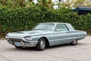 1964 Ford Thunderbird