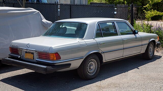 Mercedes-Benz 450SEL 6.9